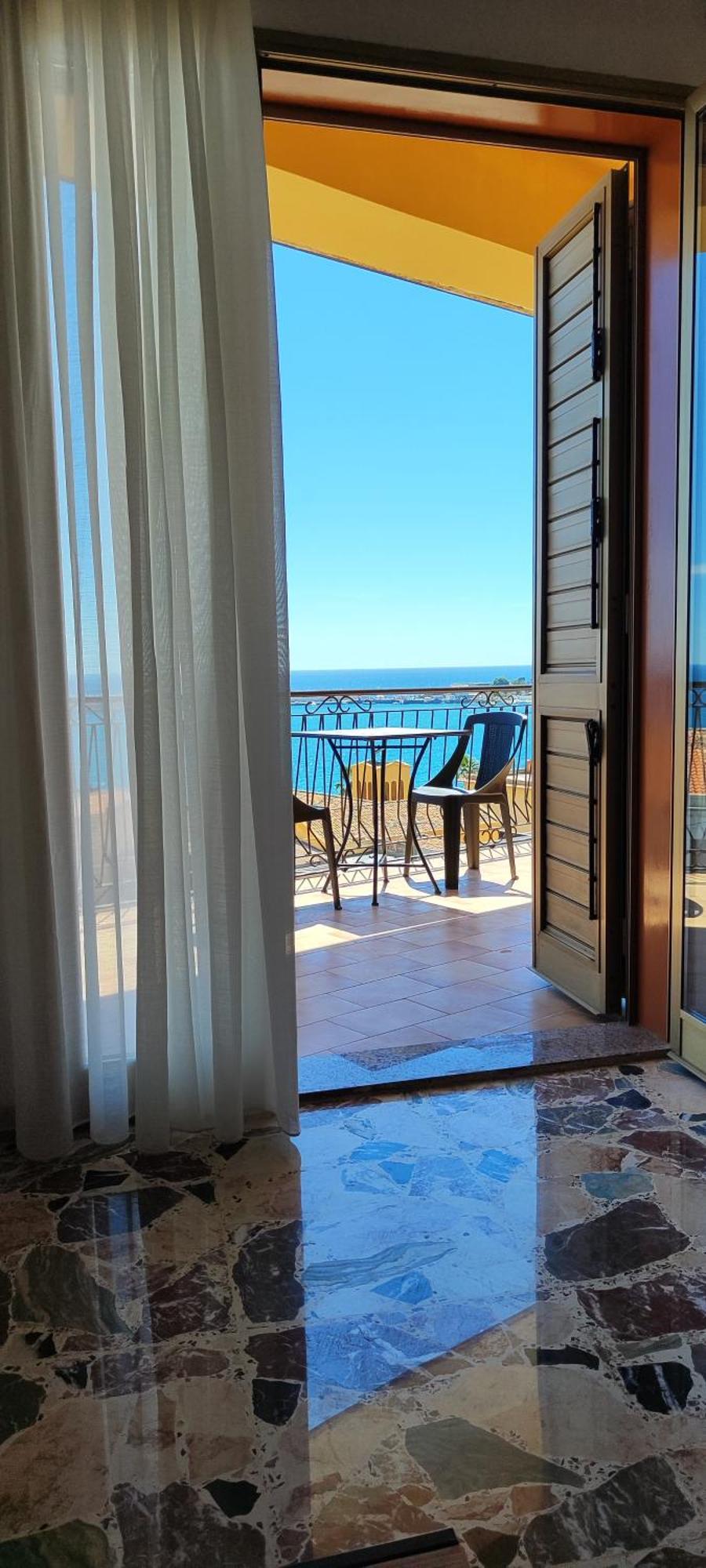 A Casa Dei Nonni Giardini Naxos Quarto foto